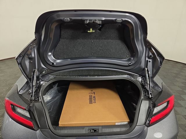 New 2025 Toyota GR86 Premium image 31