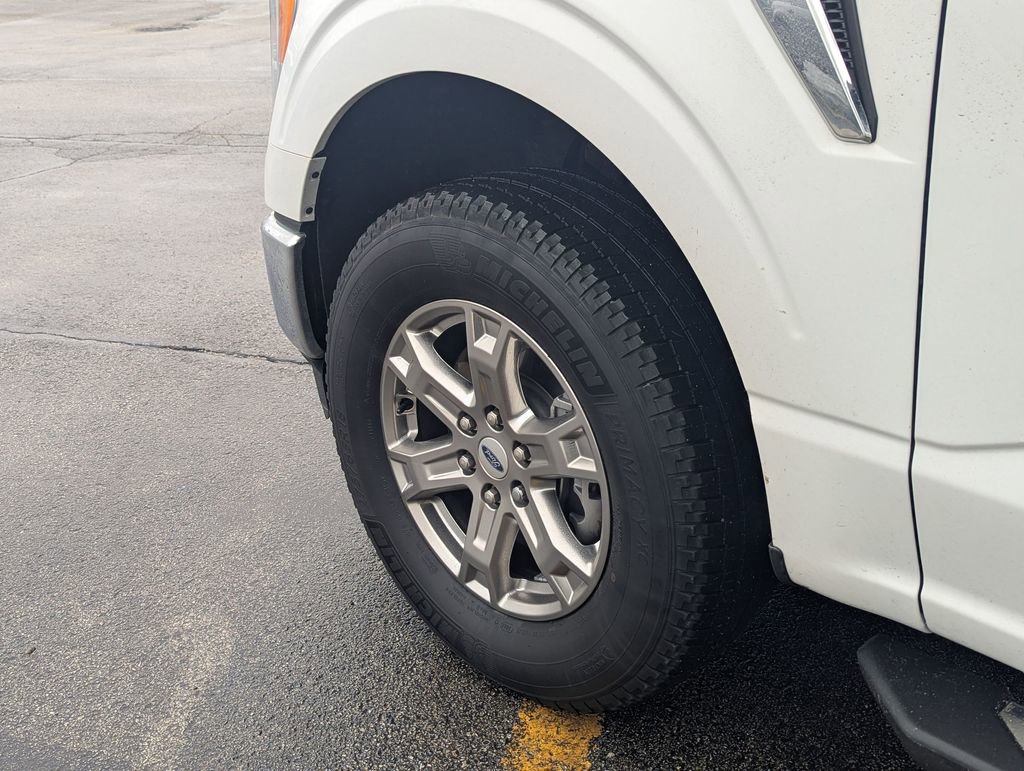 Used 2022 Ford F150 XLT w/ Equipment Group 302A High AWD/4WD image 23
