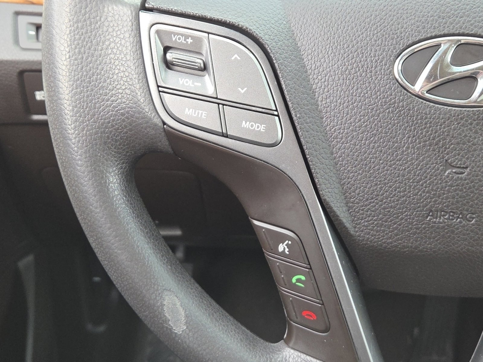 Used 2015 Hyundai Santa Fe Sport w/ Option Group 02 image 30