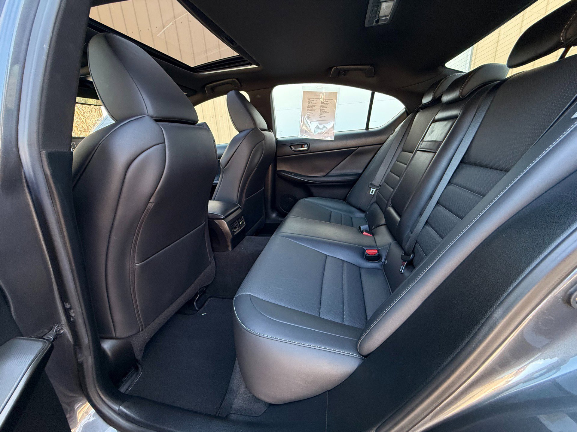 Used 2022 Lexus IS 350 F Sport image 29