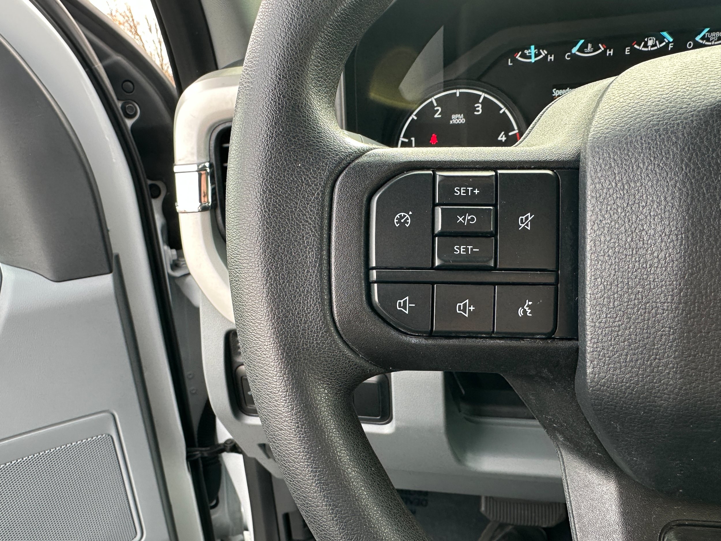 Certified 2024 Ford F250 XLT AWD/4WD image 16