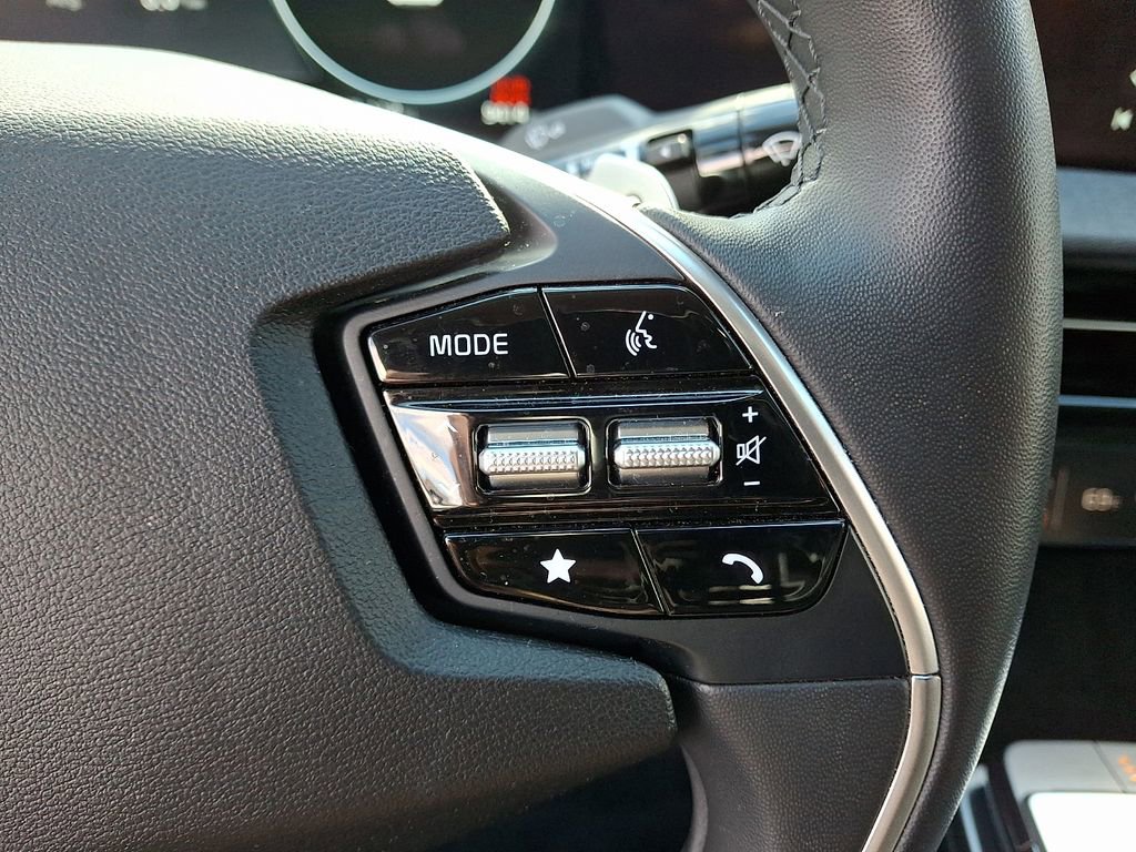 Used 2024 Kia EV6 Light image 22