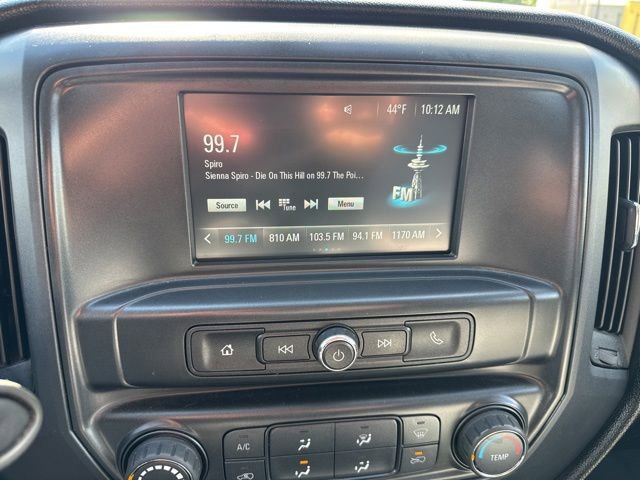 Used 2018 Chevrolet Silverado 1500 W/T AWD/4WD image 17