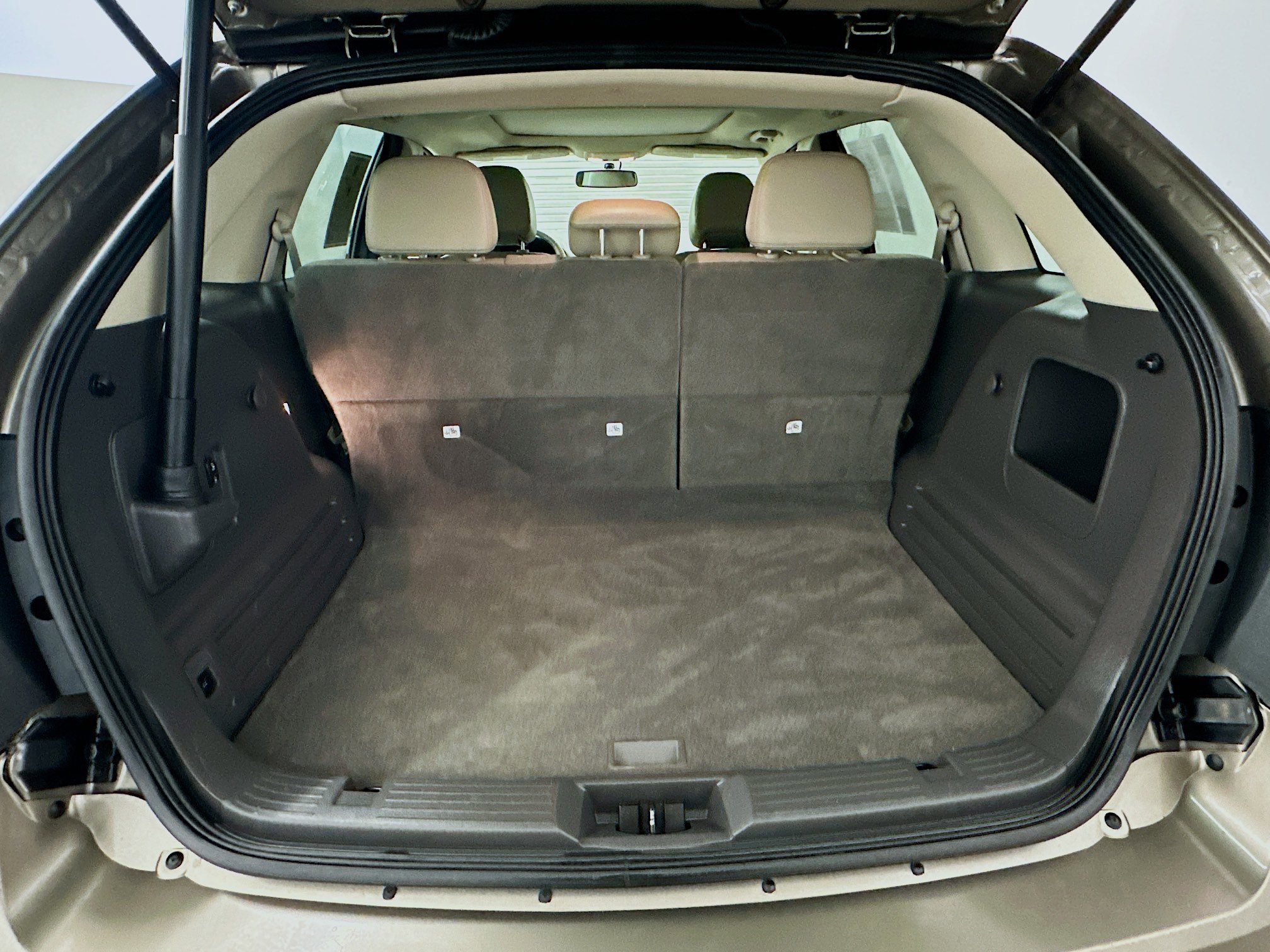 Used 2014 Ford Edge SEL w/ Equipment Group 205A image 30