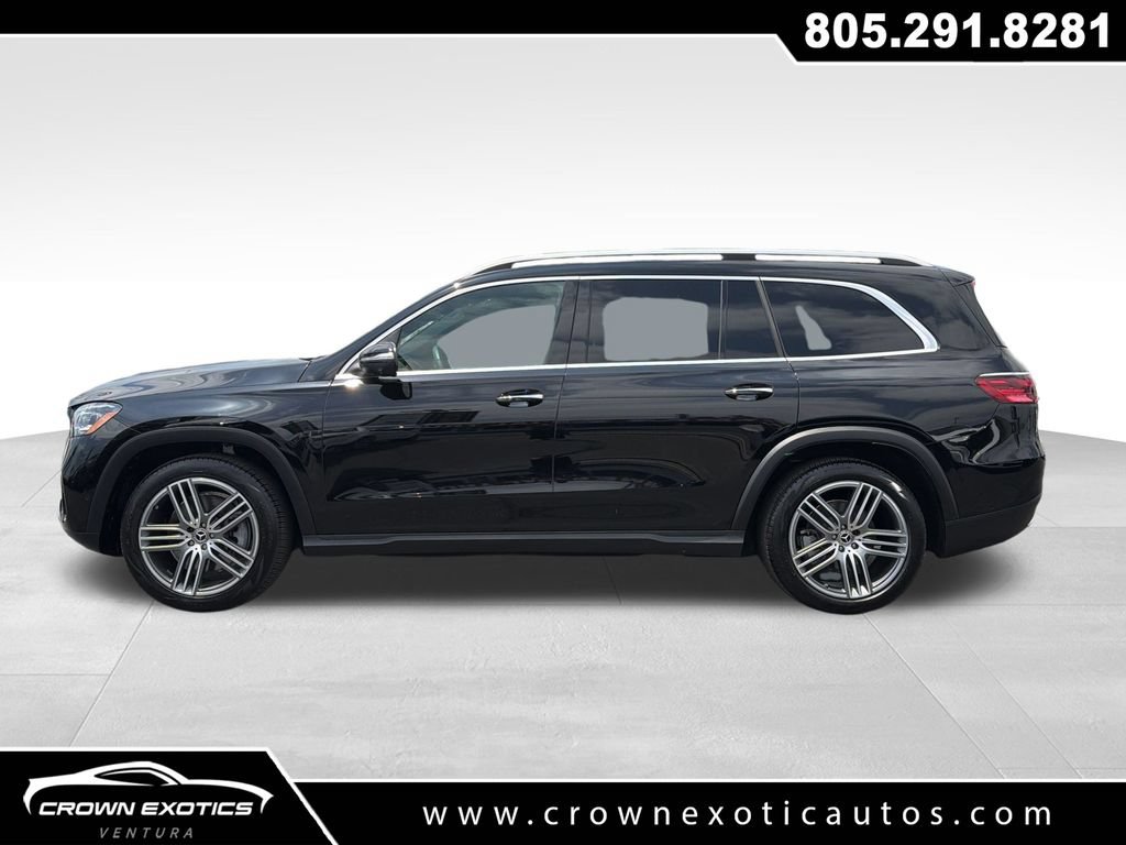 Used 2025 Mercedes-Benz GLS 450 4MATIC image 4
