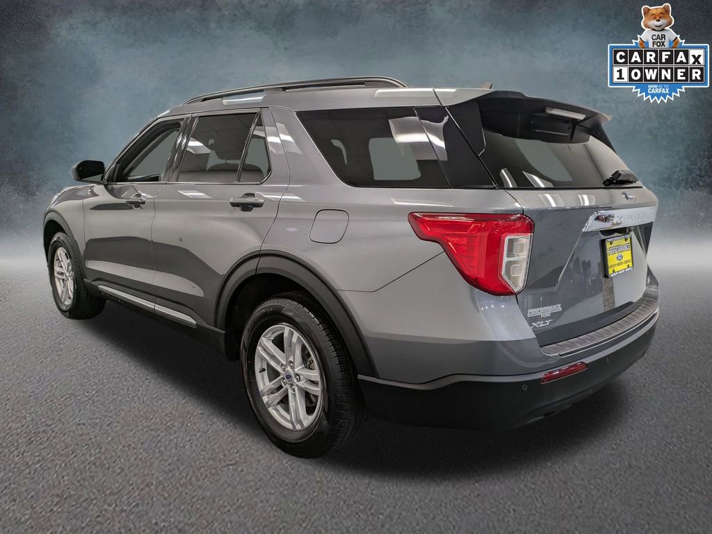 Used 2022 Ford Explorer XLT image 6