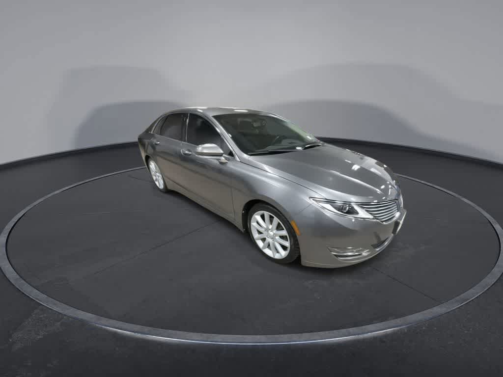 Used 2014 Lincoln MKZ AWD w/ Equipment Group 102A Reserve image 2