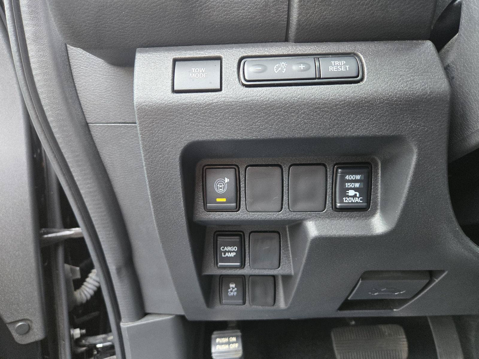 Used 2025 Nissan Frontier SV w/ SV Convenience Package RWD image 15