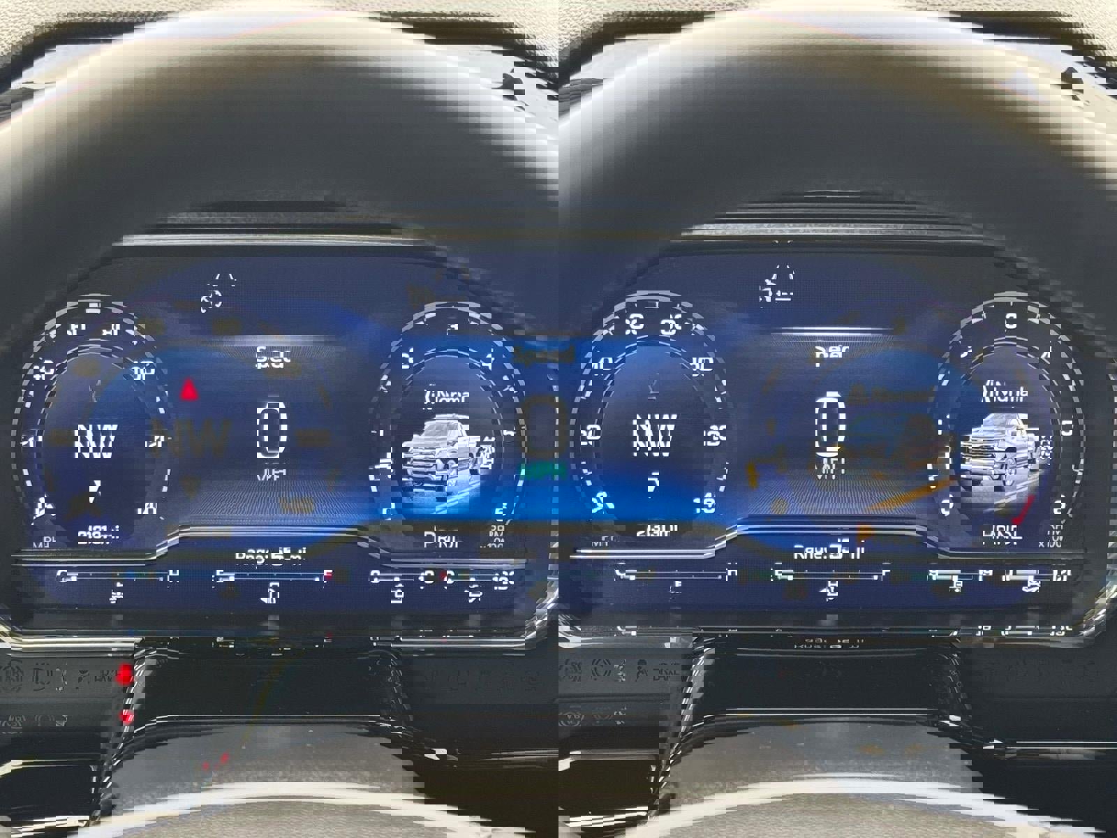 Used 2024 Chevrolet Silverado 1500 LT image 9