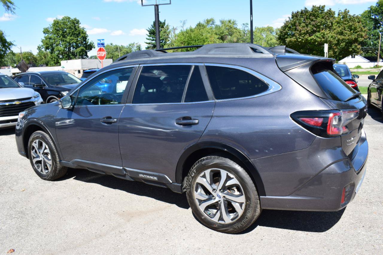 Used 2022 Subaru Outback Limited AWD/4WD image 10