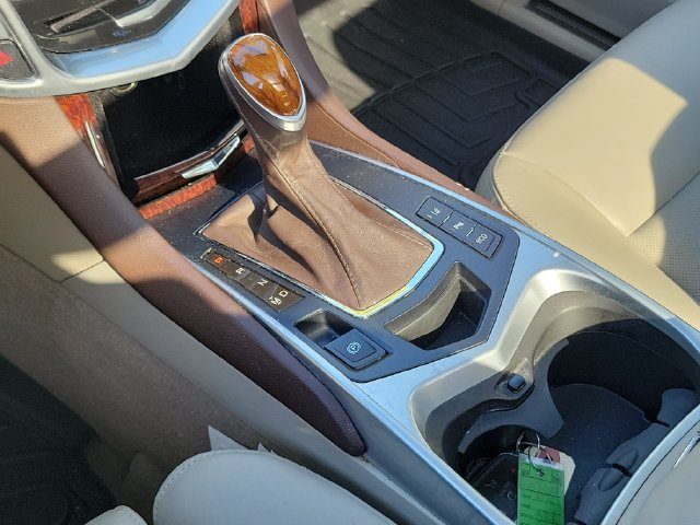 Used 2016 Cadillac SRX Luxury w/ Driver Awareness Package FWD image 21