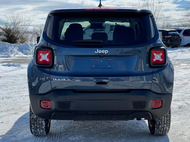 Used 2023 Jeep Renegade Latitude image 38