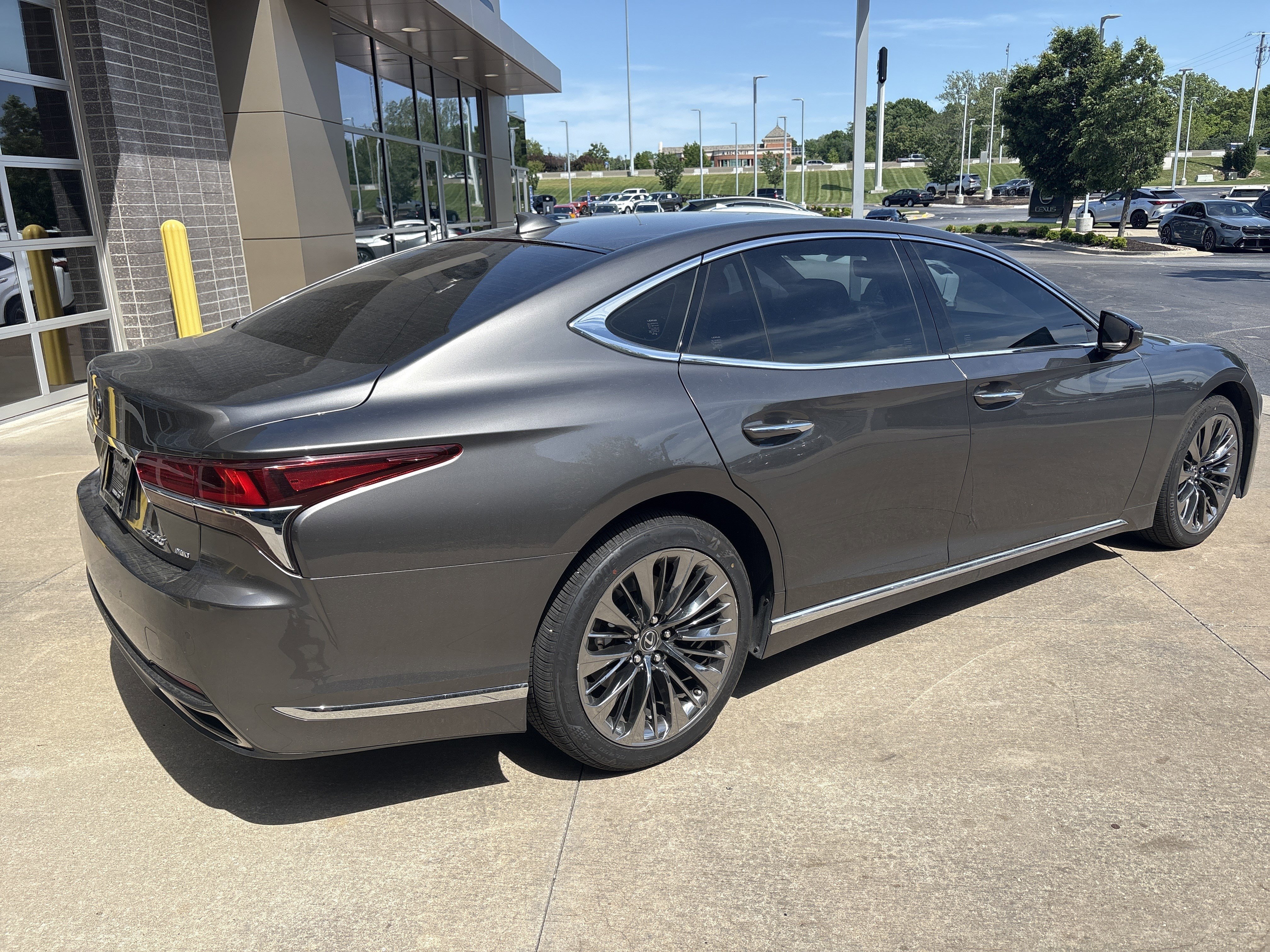 Used 2018 Lexus LS 500 AWD w/ Interior Upgrade Package image 13