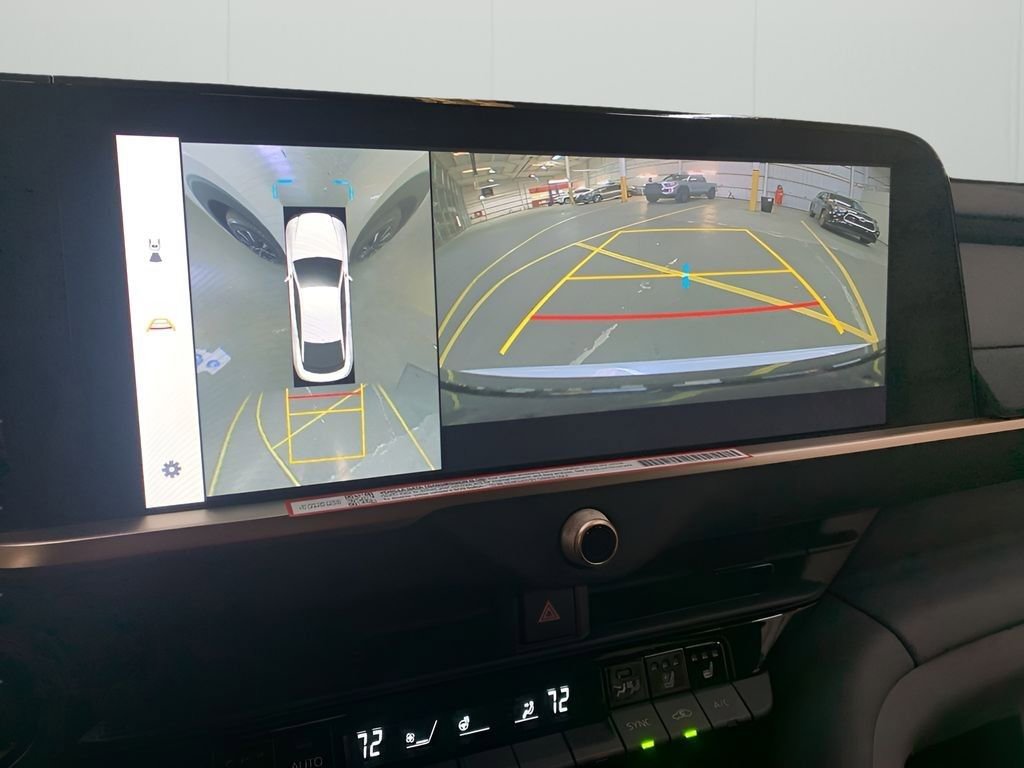 New 2025 Toyota Crown Platinum image 19