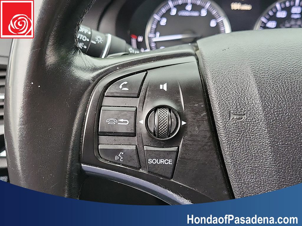 Used 2020 Acura MDX SH-AWD image 11