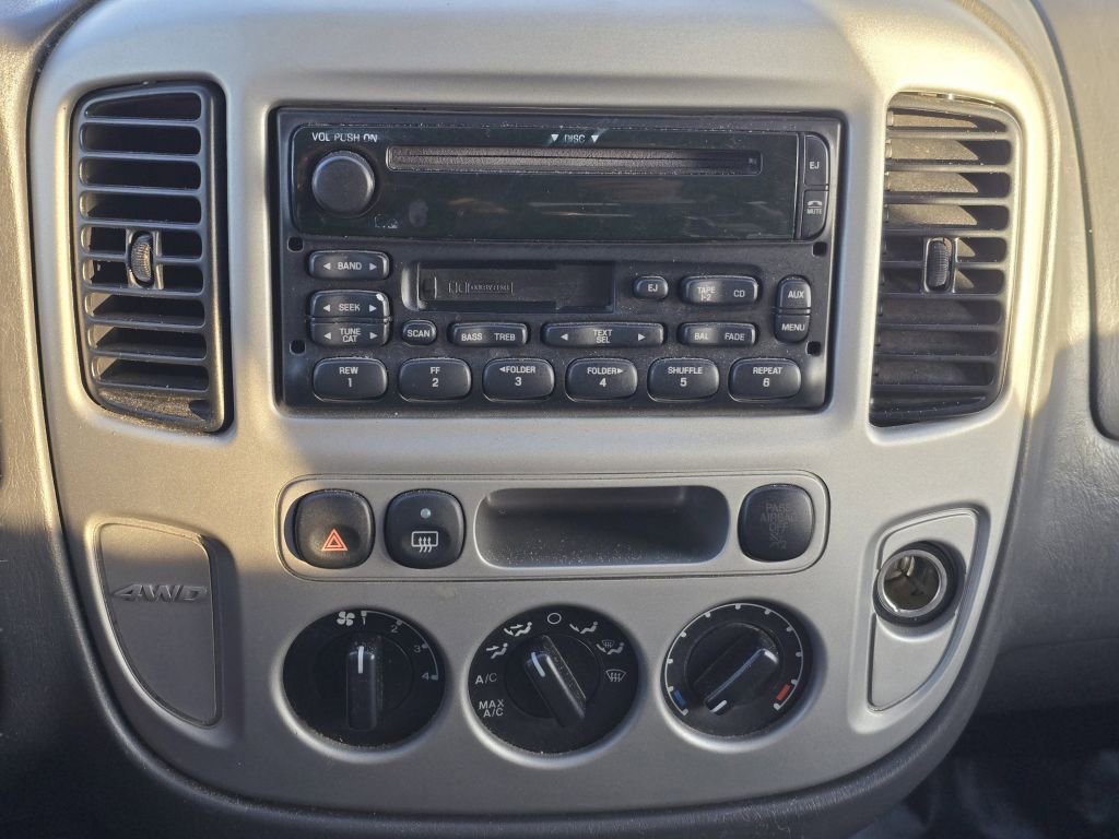 Used 2006 Ford Escape XLT image 4