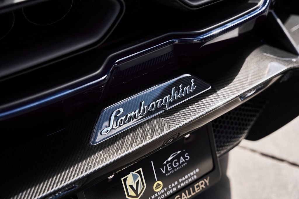 Used 2025 Lamborghini Revuelto AWD/4WD image 20