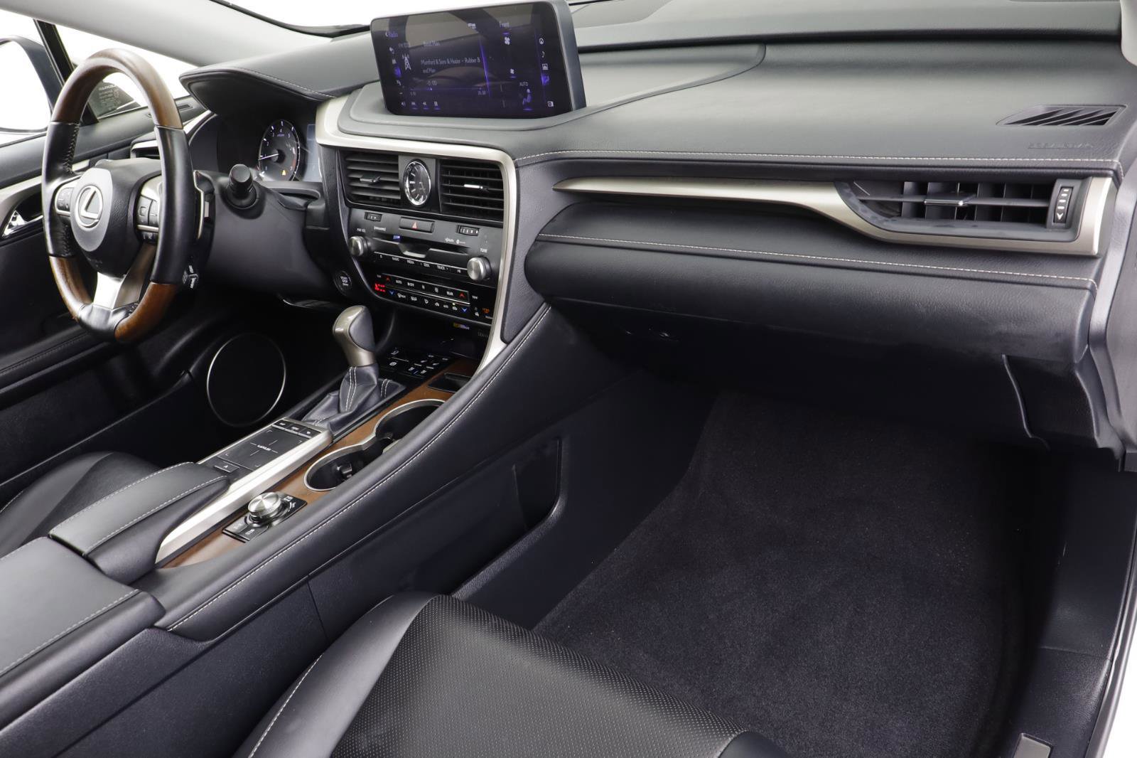 Used 2022 Lexus RX 350L Premium image 20