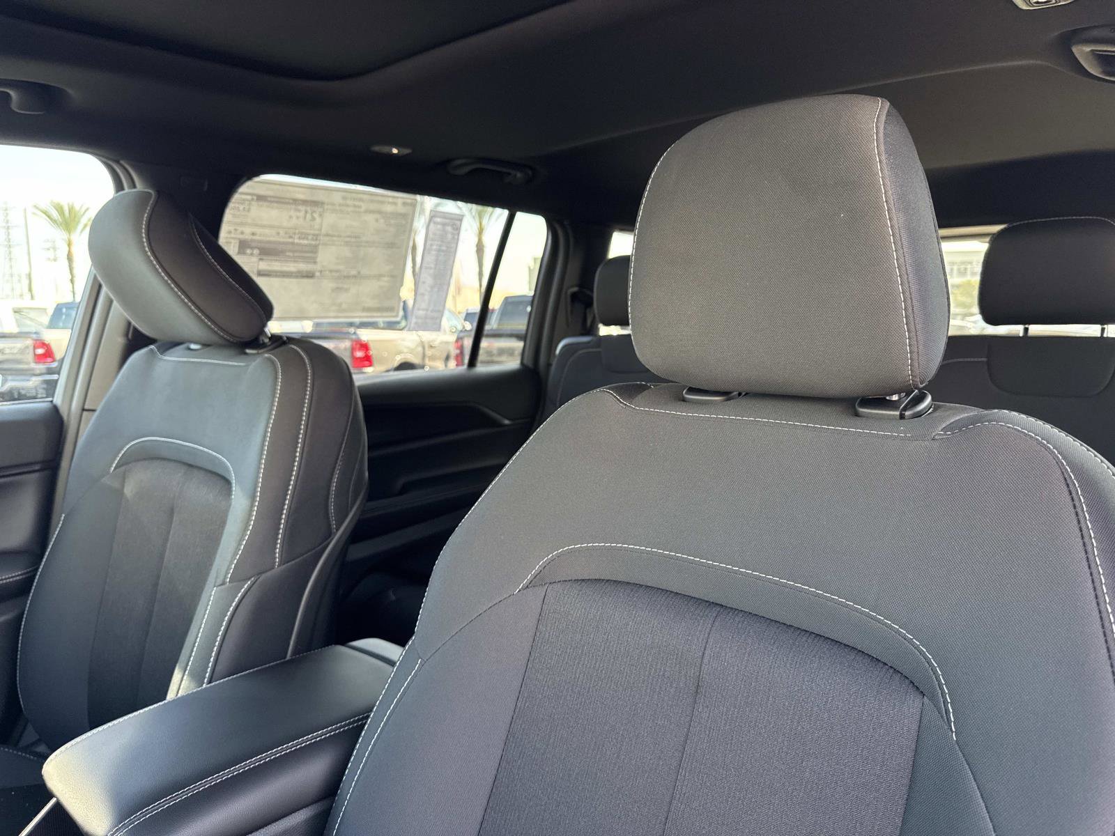 New 2026 Jeep Grand Cherokee L 2WD image 24