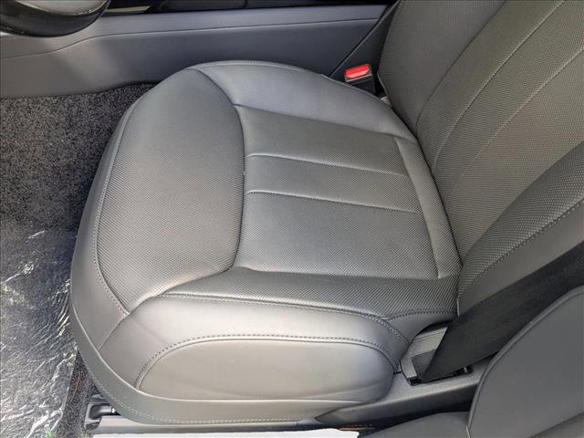 New 2025 Land Rover Range Rover SE image 4