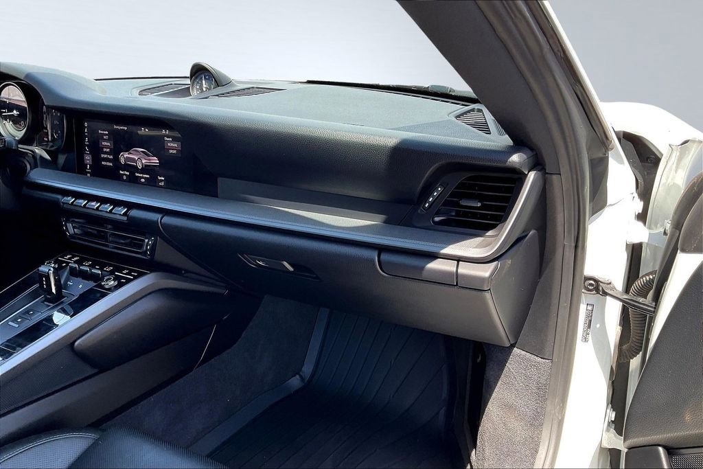 Used 2020 Porsche 911 Carrera S RWD image 22