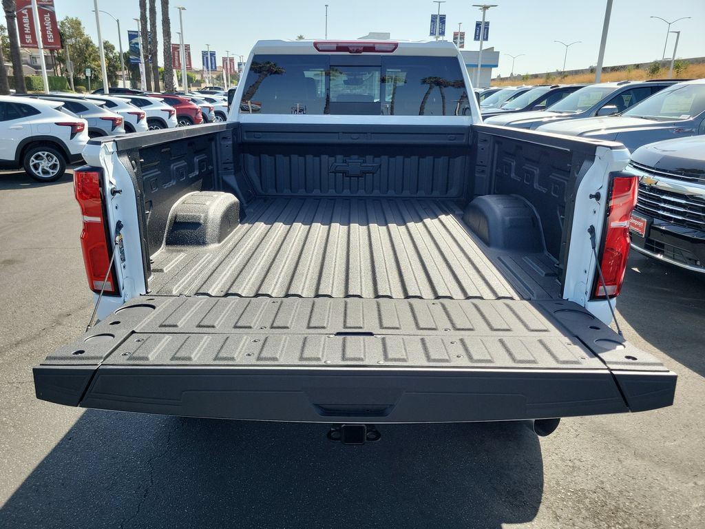 New 2026 Chevrolet Silverado 2500 ZR2 AWD/4WD image 24