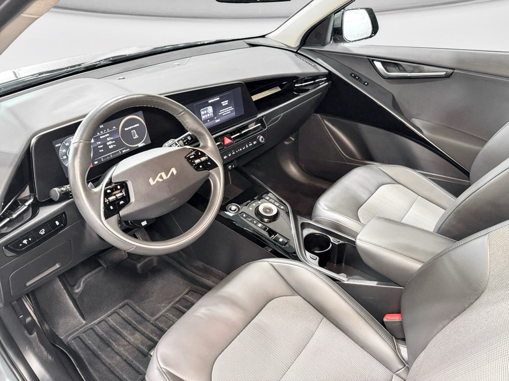 Used 2024 Kia Niro Wind w/ Wind Preserve Package FWD image 18