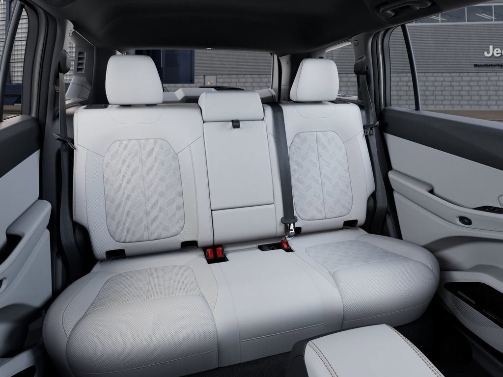 New 2026 Jeep Cherokee Overland image 15