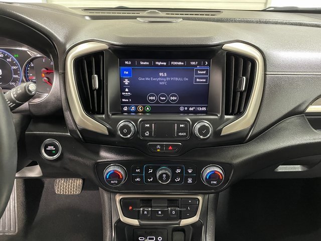 Used 2023 GMC Terrain Denali image 16