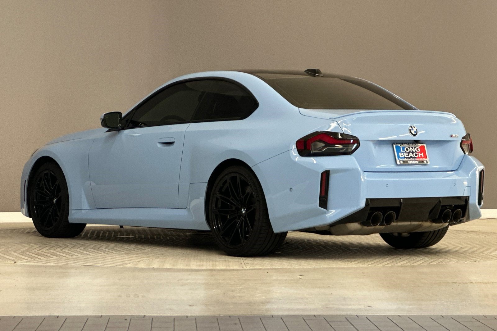 Used 2023 BMW M2 w/ Lighting Package RWD image 3