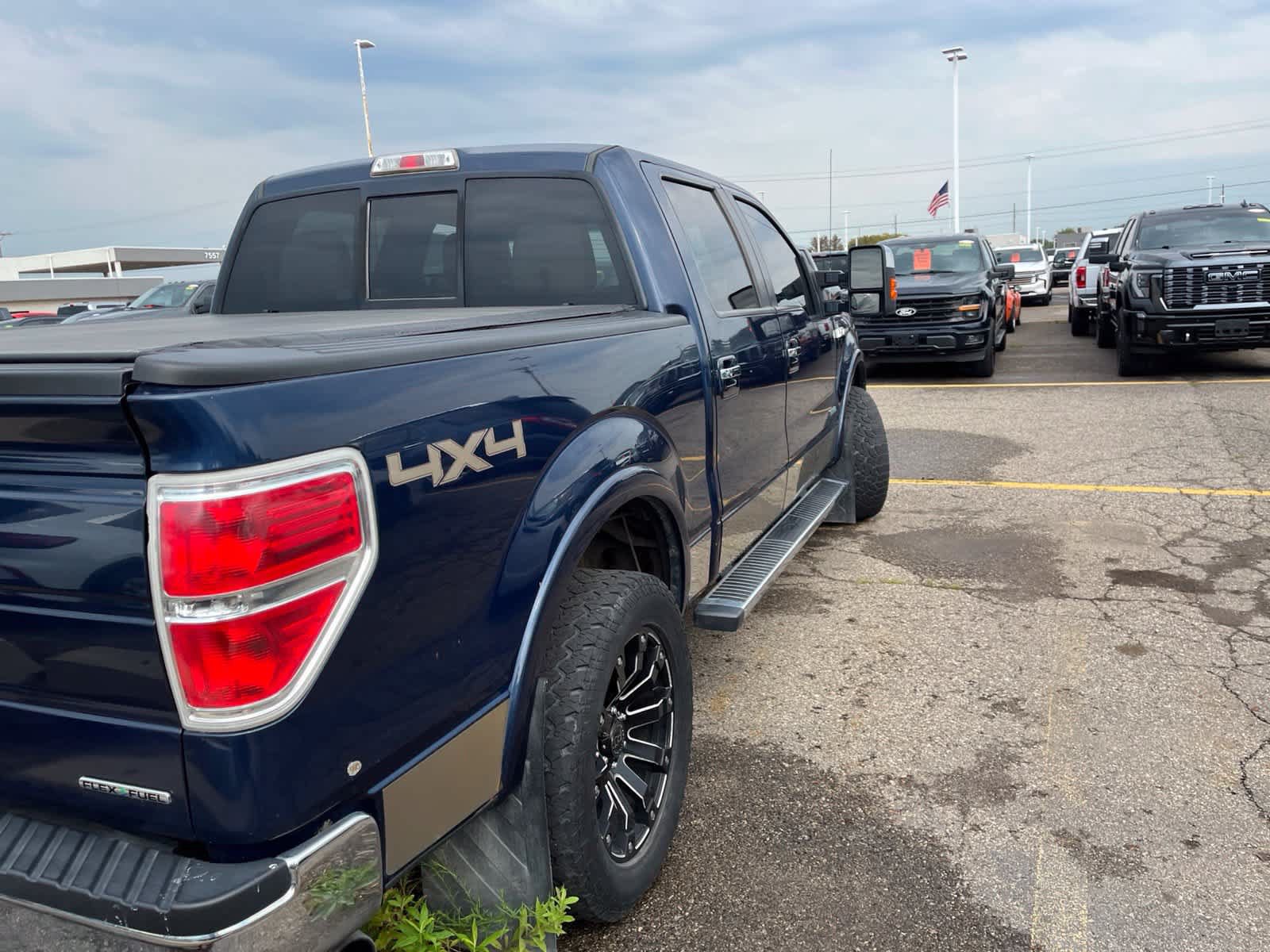 Used 2013 Ford F150 Lariat w/ Mid Equipment Group AWD/4WD image 16