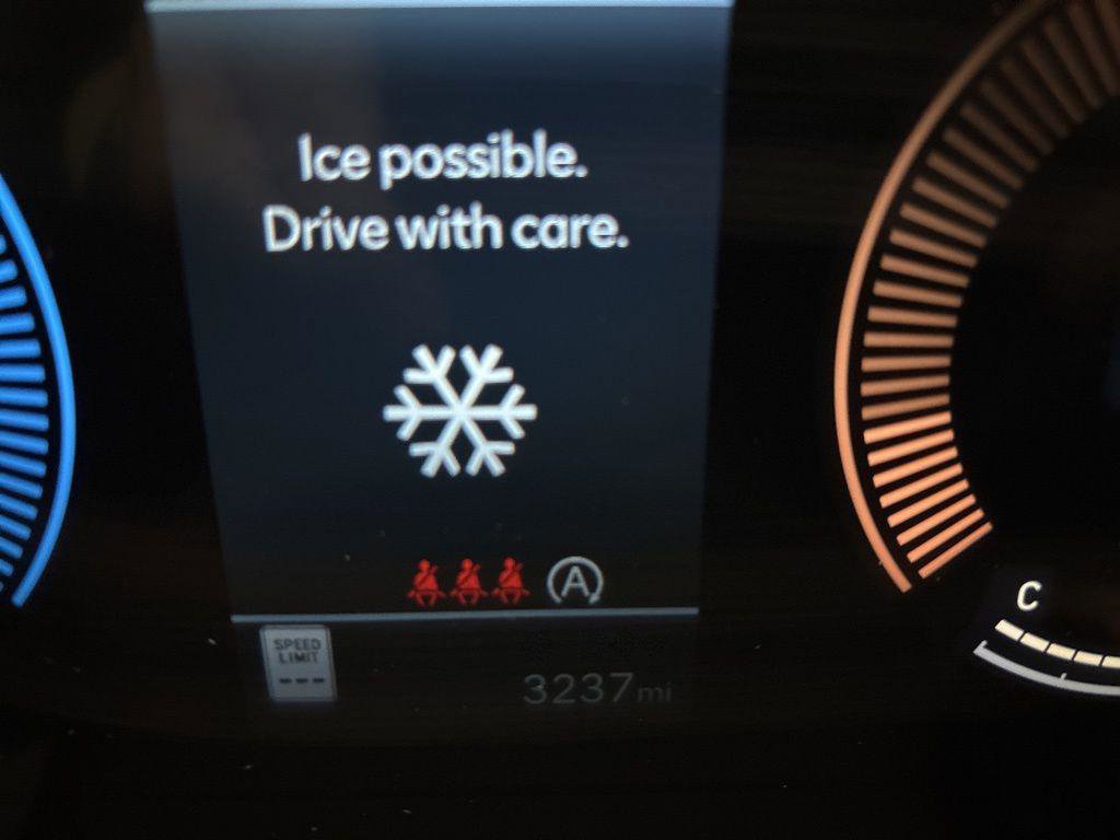 New 2025 Hyundai Tucson SE image 12