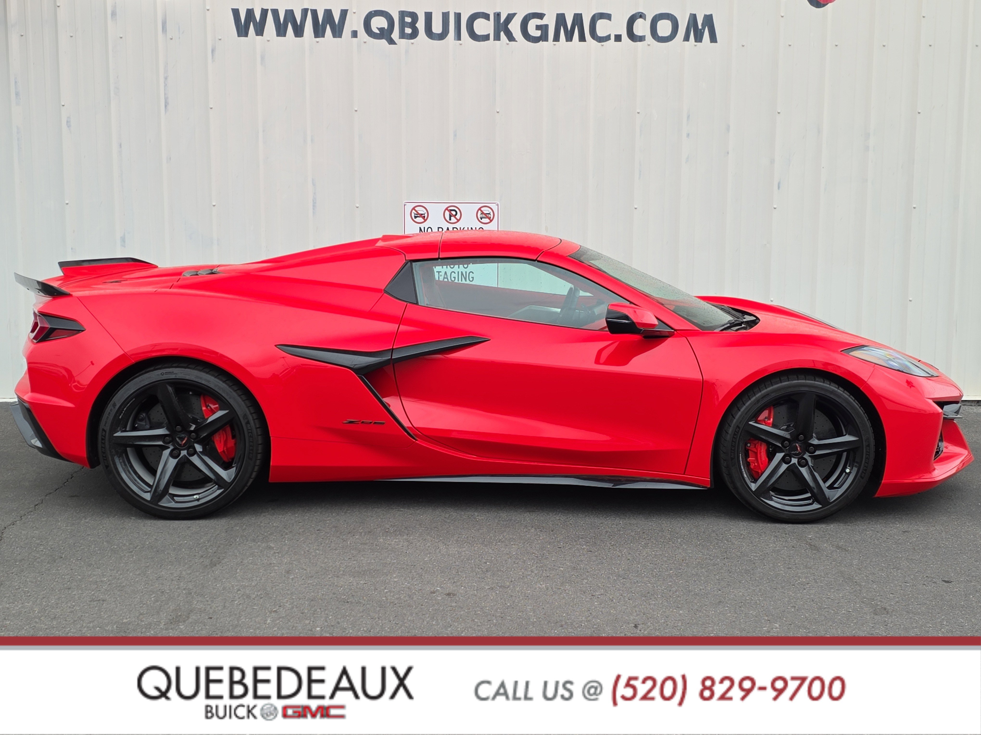 Used 2023 Chevrolet Corvette Z06 image 19