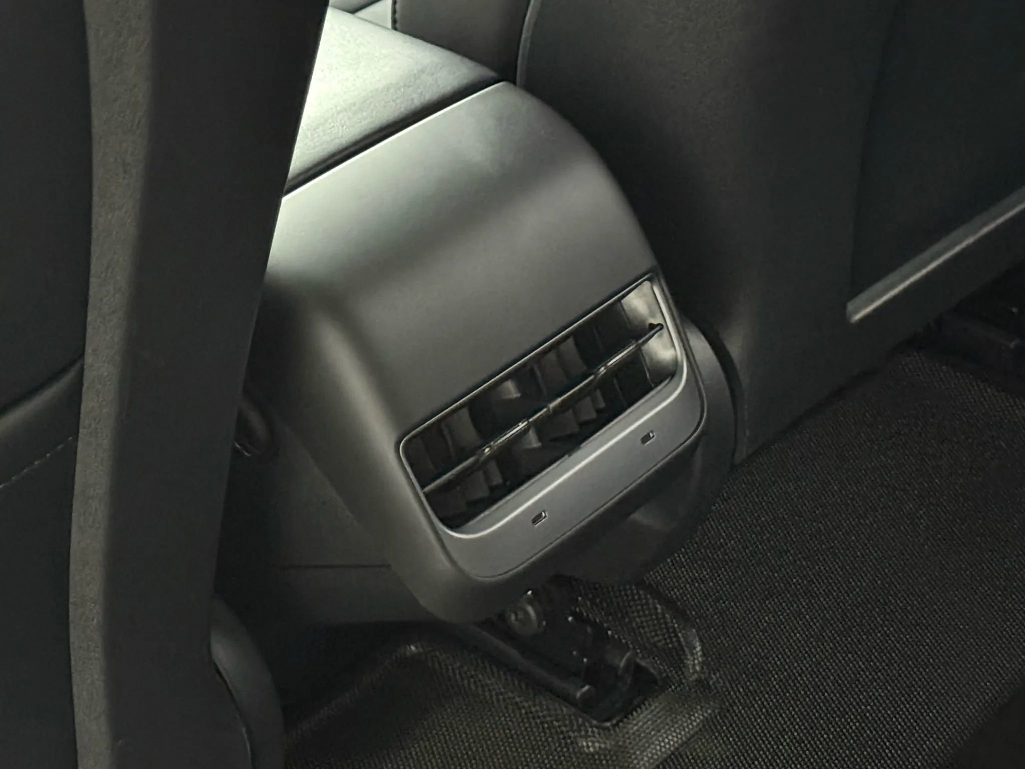 Used 2022 Tesla Model 3 Long Range image 35