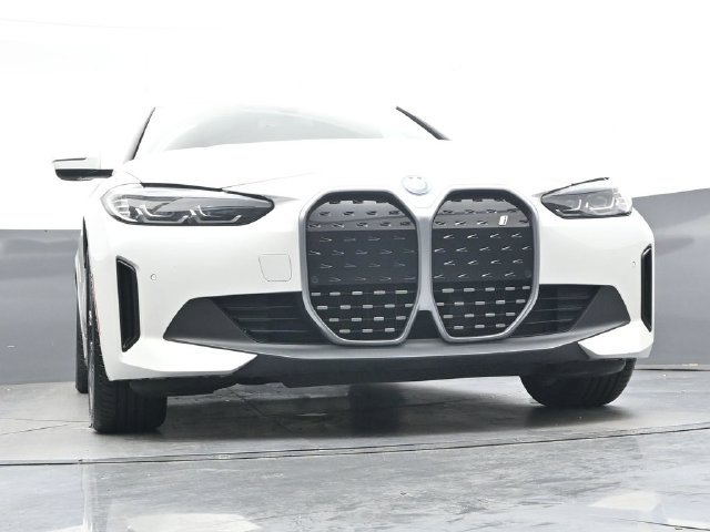 Certified 2024 BMW i4 eDrive35 w/ Premium Package RWD image 41
