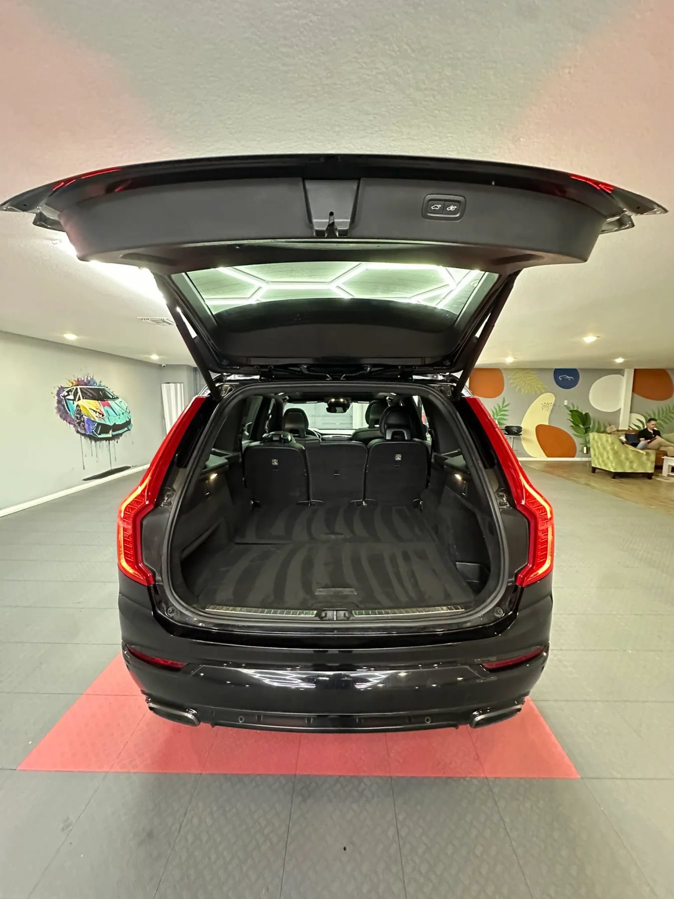 Used 2016 Volvo XC90 T5 R-Design FWD image 26
