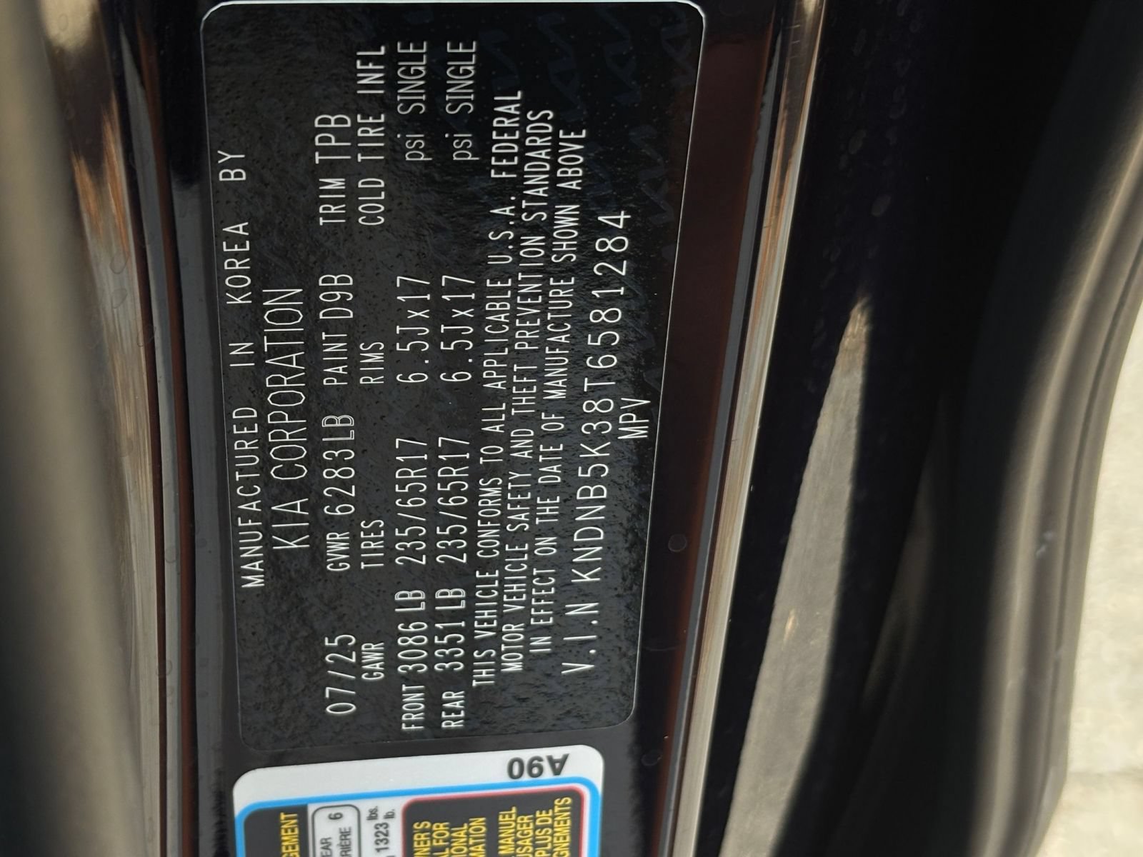 Used 2026 Kia Carnival FWD image 31