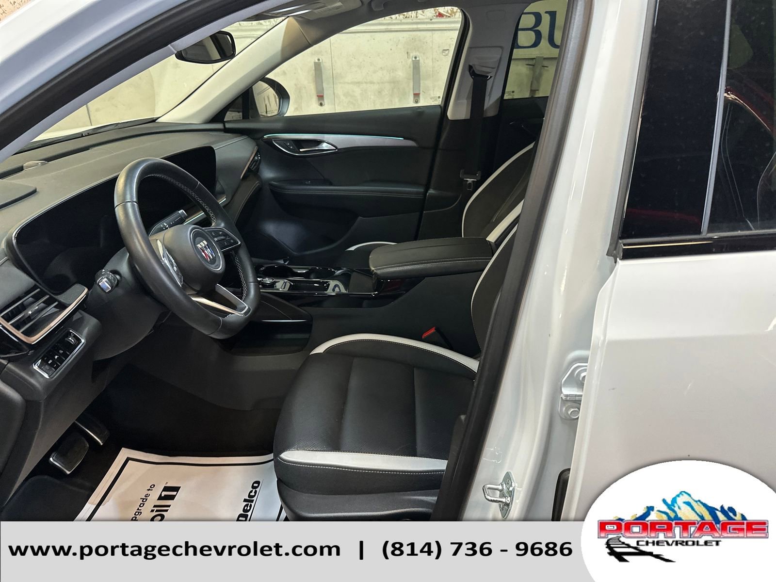 Used 2025 Buick Envision Sport Touring AWD/4WD image 10