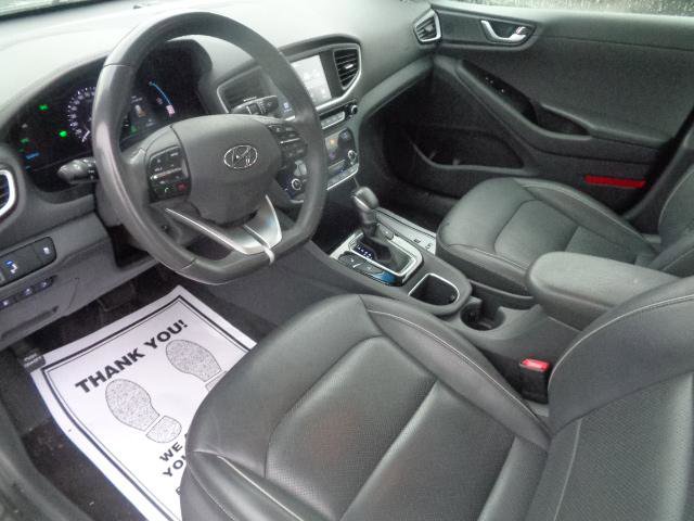 Used 2018 Hyundai Ioniq Limited image 29