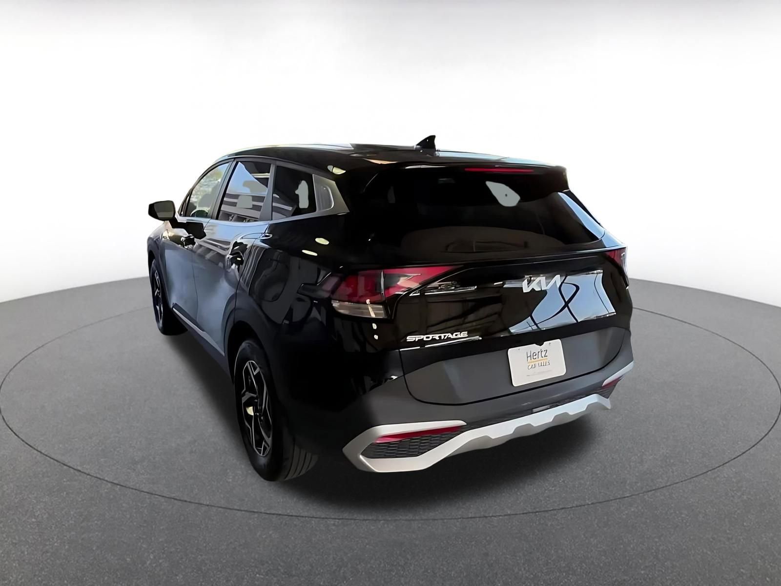 Used 2025 Kia Sportage LX image 16