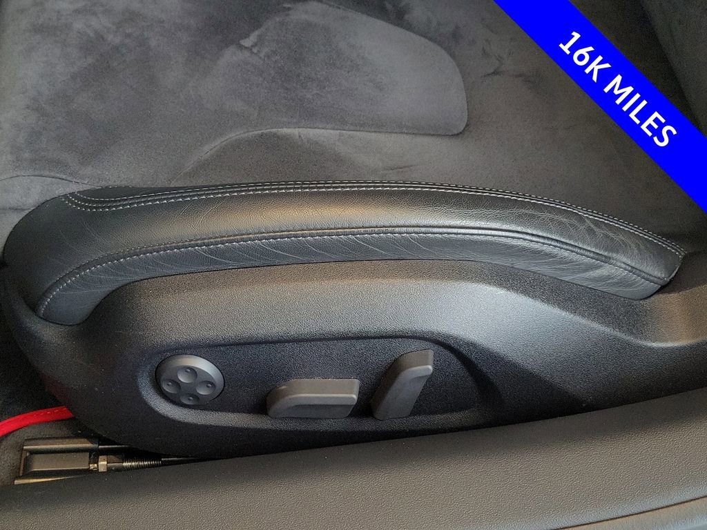 Used 2009 Audi R8 V8 image 17