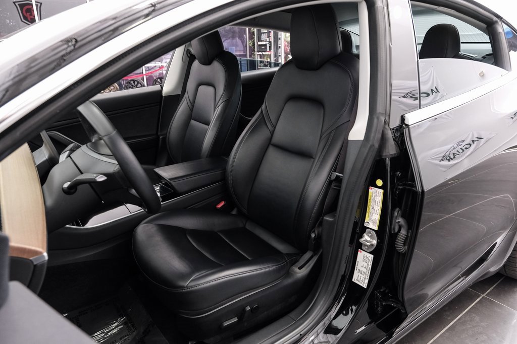 Used 2018 Tesla Model 3 Long Range image 33