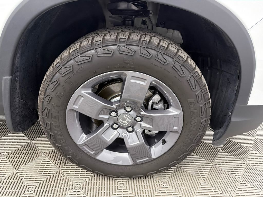Used 2024 Honda Ridgeline TrailSport image 14
