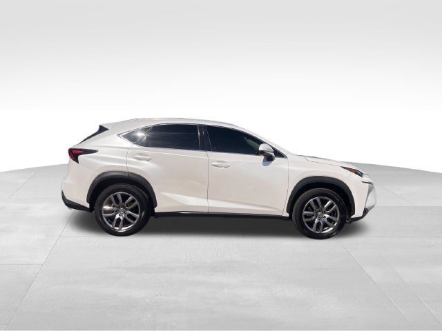 Used 2016 Lexus NX 200t FWD w/ Luxury Package image 6