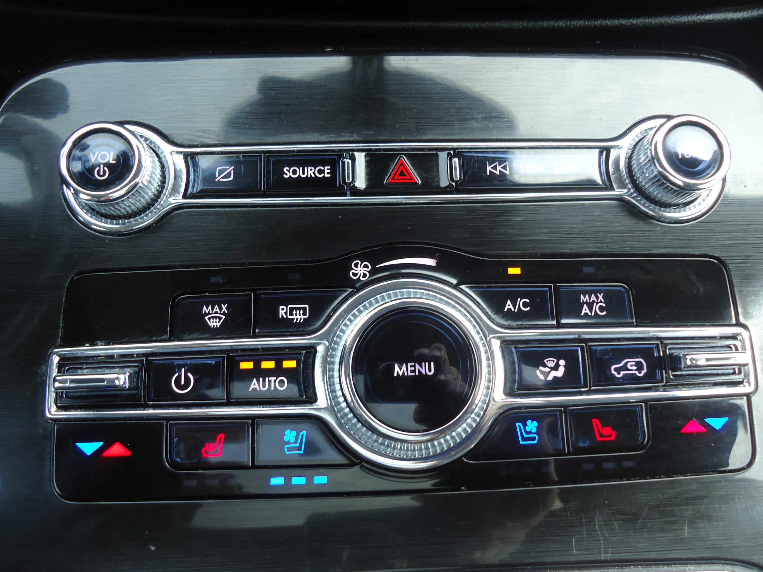 Certified 2023 Lincoln Nautilus Reserve AWD/4WD image 19