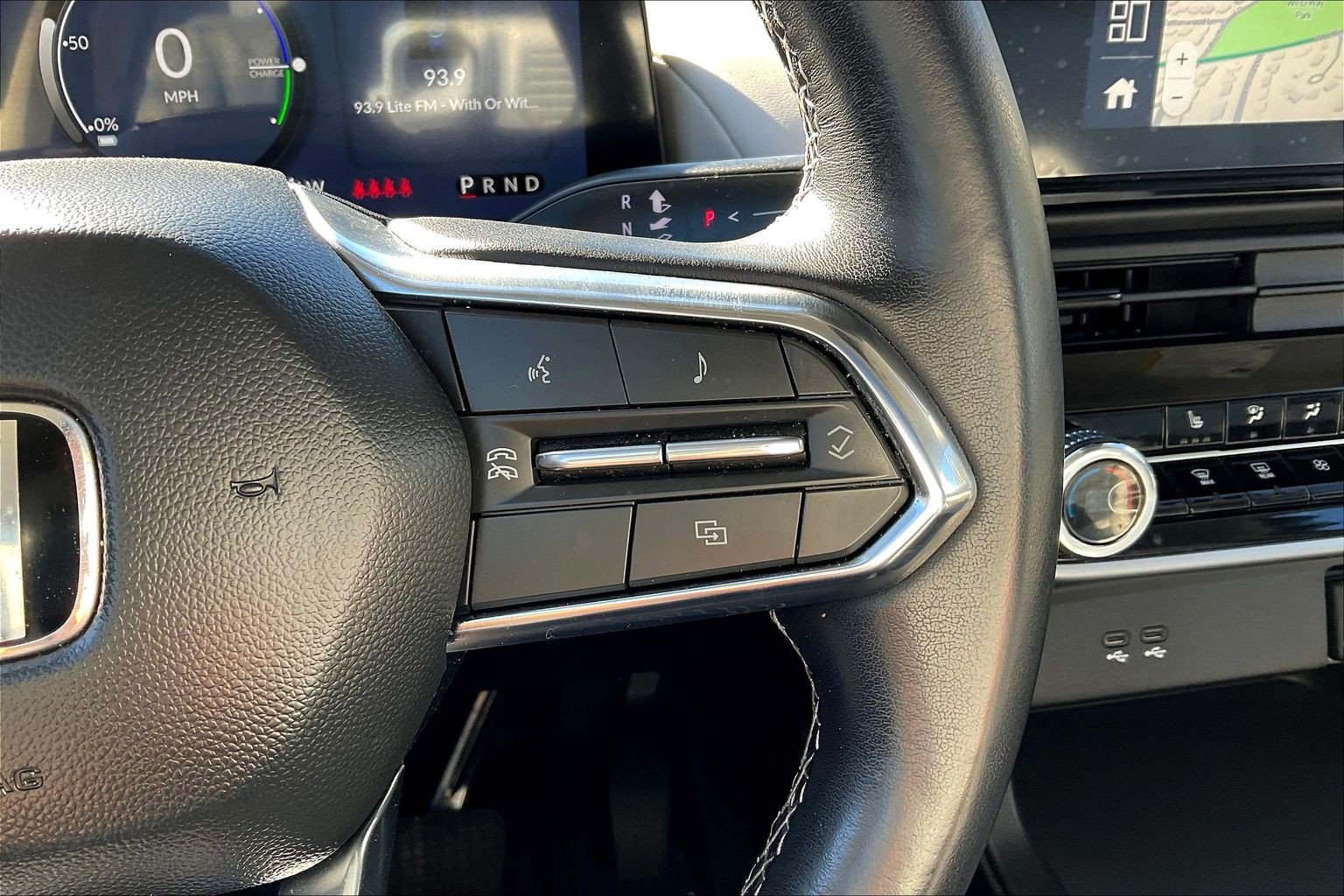 Used 2024 Honda Prologue Touring image 12