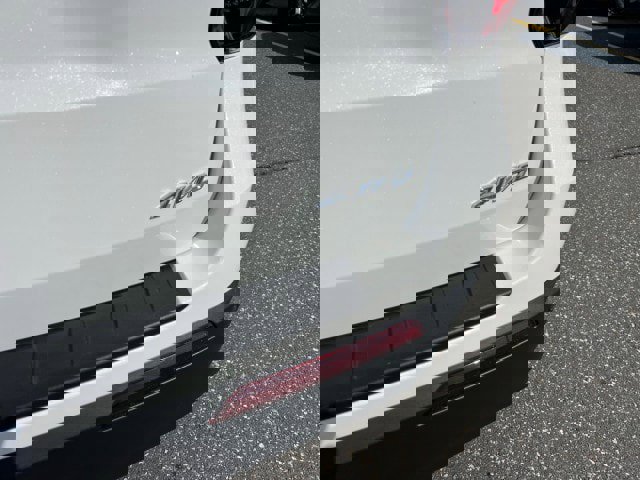 Certified 2025 Ford Explorer Active image 23