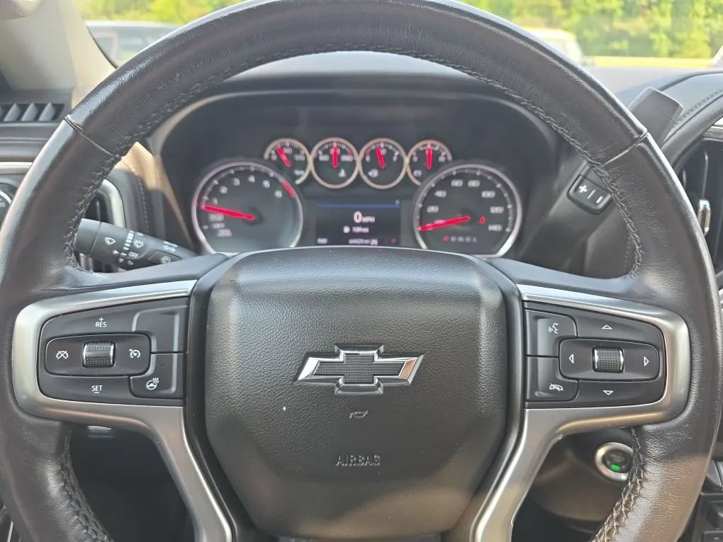 Used 2020 Chevrolet Silverado 1500 LT Trail Boss AWD/4WD image 24