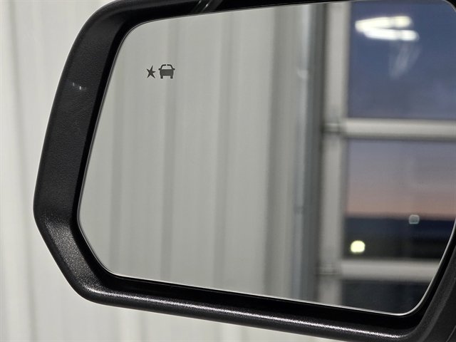 Used 2023 Chevrolet Traverse LT w/ LPO, Floor Liner Package image 43