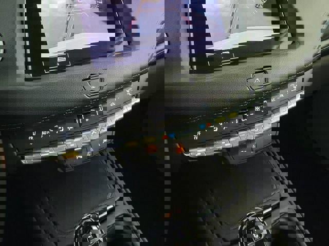 Certified 2023 Cadillac XT4 Premium Luxury w/ Driver Assist Package image 21